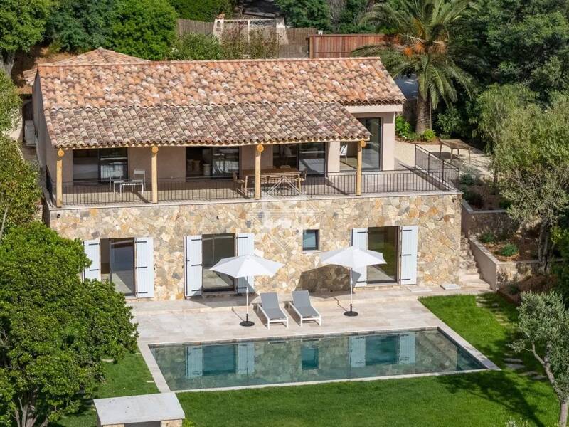 Maison à vendre, 155m², LA CROIX VALMER