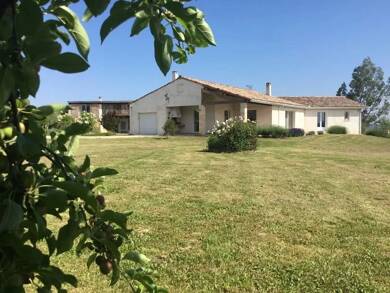 Maison à vendre 385 000 € 8 pièces 2 chambres 140 m² 15 524 m² de terrain Mirande 32300