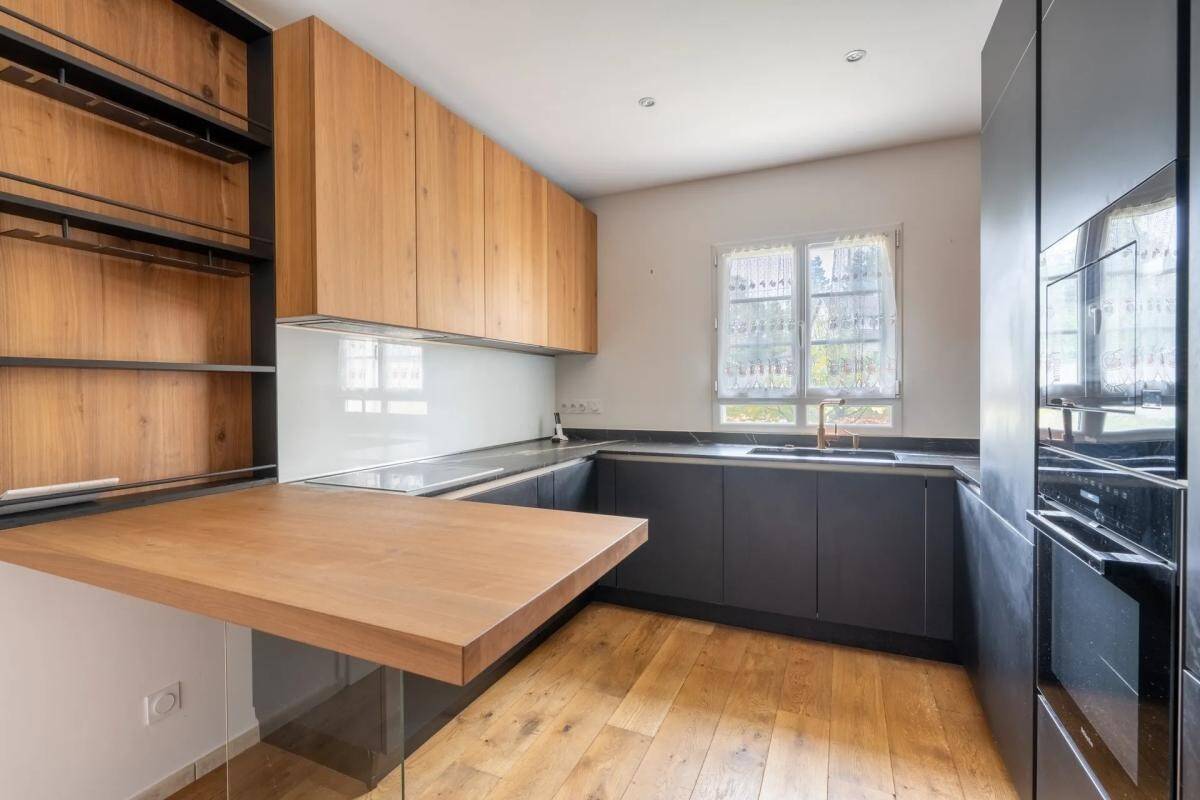 Maison à vendre, 143m², SAINT LEGER EN YVELINES