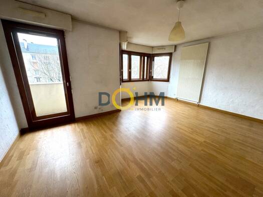 Appartement à vendre 173 000 € 1 pièce 35 m² Étage 3/6 Chambéry 73000