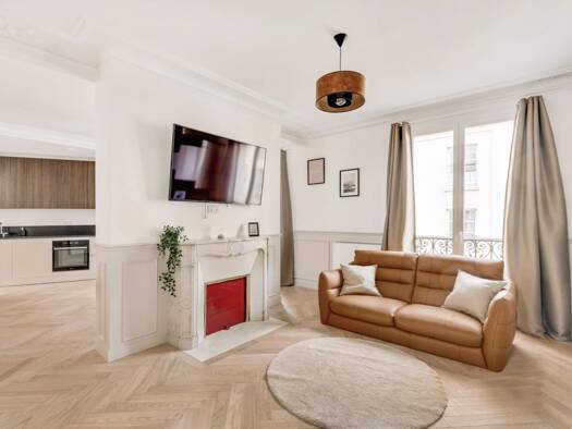 Appartement à louer 3 500 € 4 pièces 2 chambres 76 m² 2ème étage Paris 6ème 75006