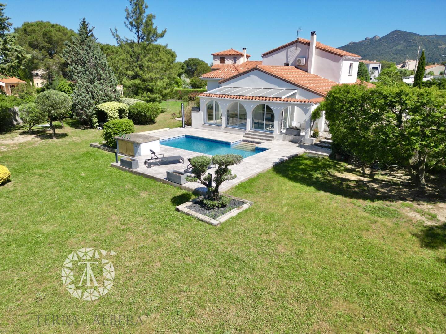 Maison à vendre, 150m², LAROQUE DES ALBERES