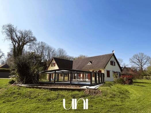 Maison à vendre 470 000 € 7 pièces 6 chambres 195 m² 11 000 m² de terrain Douville en Auge 14430