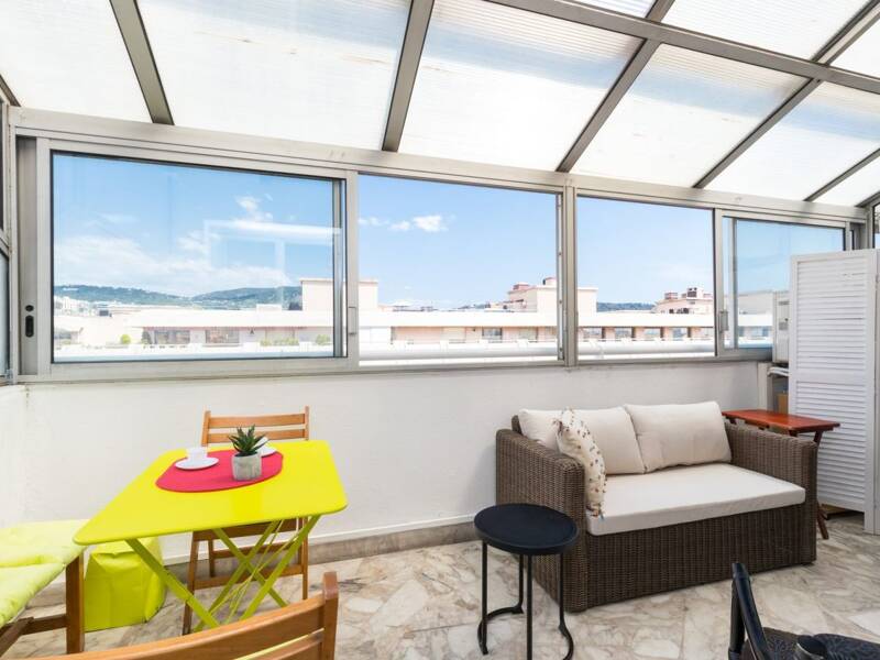 Maison à louer, 22m², NICE