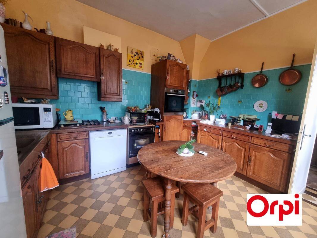 Maison à vendre, 230m², FERE EN TARDENOIS