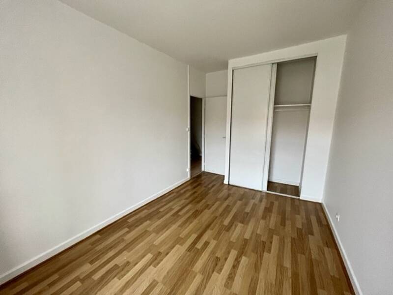 Maison à louer, 146m², JOYEUX