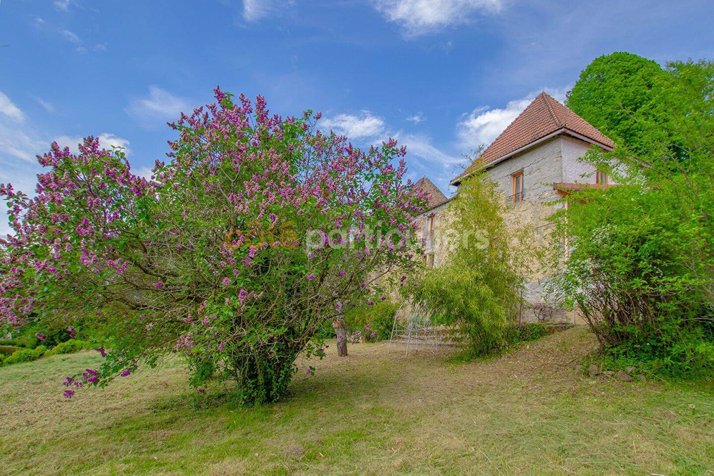 Maison à vendre, 180m², SAINT CERGUES
