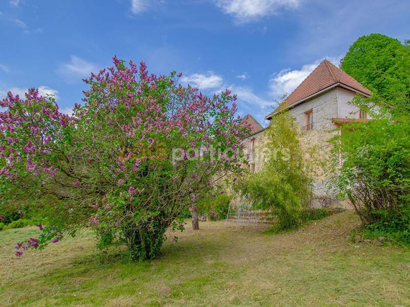Maison à vendre, 180m², SAINT CERGUES