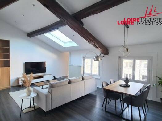 Appartement à vendre 135 000 € 3 pièces 2 chambres 104 m² Étage 6/6 Saint-Étienne 42000