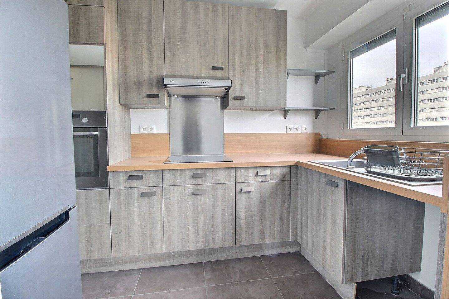 Maison à louer, 41m², COURBEVOIE