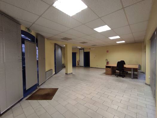 Local commercial à vendre 367 000 € 157 m² de surface de vente Centre Ville Beauvais 60000