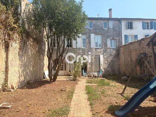Immeuble à vendre 211 900 € 270 m² Marennes-Hiers-Brouage 17320