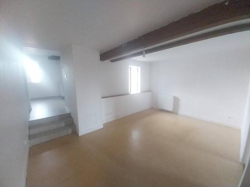 Maison à louer, 59m², LA ROCHE EN BRENIL