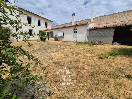Maison à vendre 162 000 € 4 pièces 3 chambres 86 m² 300 m² de terrain Mauzé-sur-le-Mignon 79210