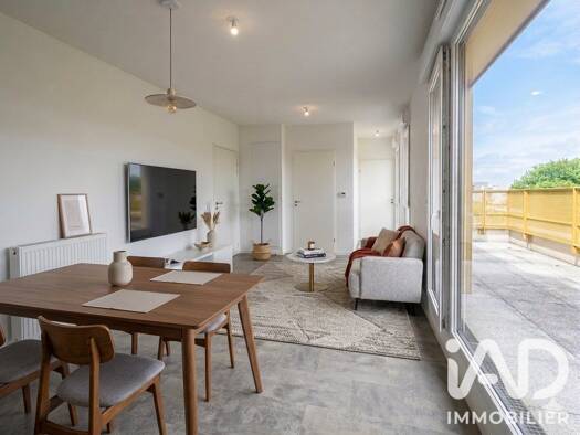 Appartement à vendre 145 000 € 2 pièces 1 chambre 37 m² Étage 2/2 Clémenceau-Pontac-Sallegourde-Pont de Langon Villenave-d'Ornon 33140