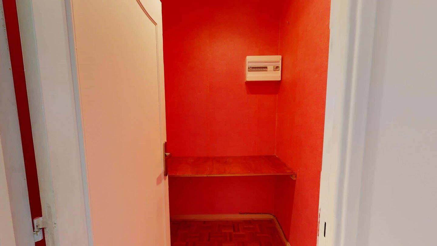 Apartment in Avenue des Champs Perdrix, Dijon for 83 m² with 3 b — 27