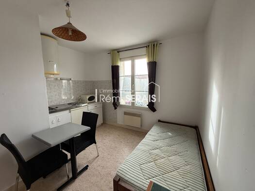Appartement à louer 310 € 1 pièce 1 chambre 13 m² RDC Belle Étoile-2ème Db-Coulandon Argentan 61200