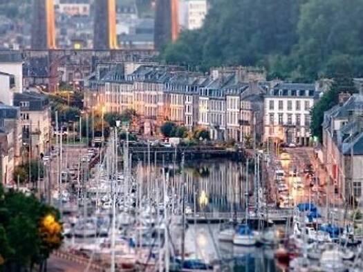 Appartement à vendre 123 283 € 1 pièce 29 m² Étage 1/3 Saint-Martin-des-Champs 29600