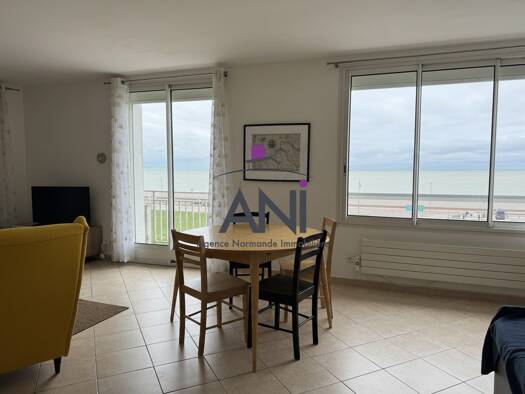 Appartement à vendre 256 800 € 2 pièces 1 chambre 64 m² Étage 4/4 Dieppe 76200