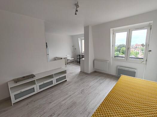 Appartement à vendre 109 000 € 1 pièce 29 m² 4ème étage Les Martraits Mantes-la-Jolie 78200
