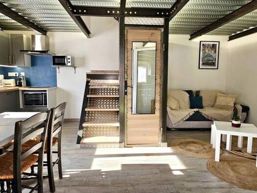 Maison à louer 650 € 3 pièces 2 chambres 46 m² Saint Mitre Marseille 13ème arrondissement 13013