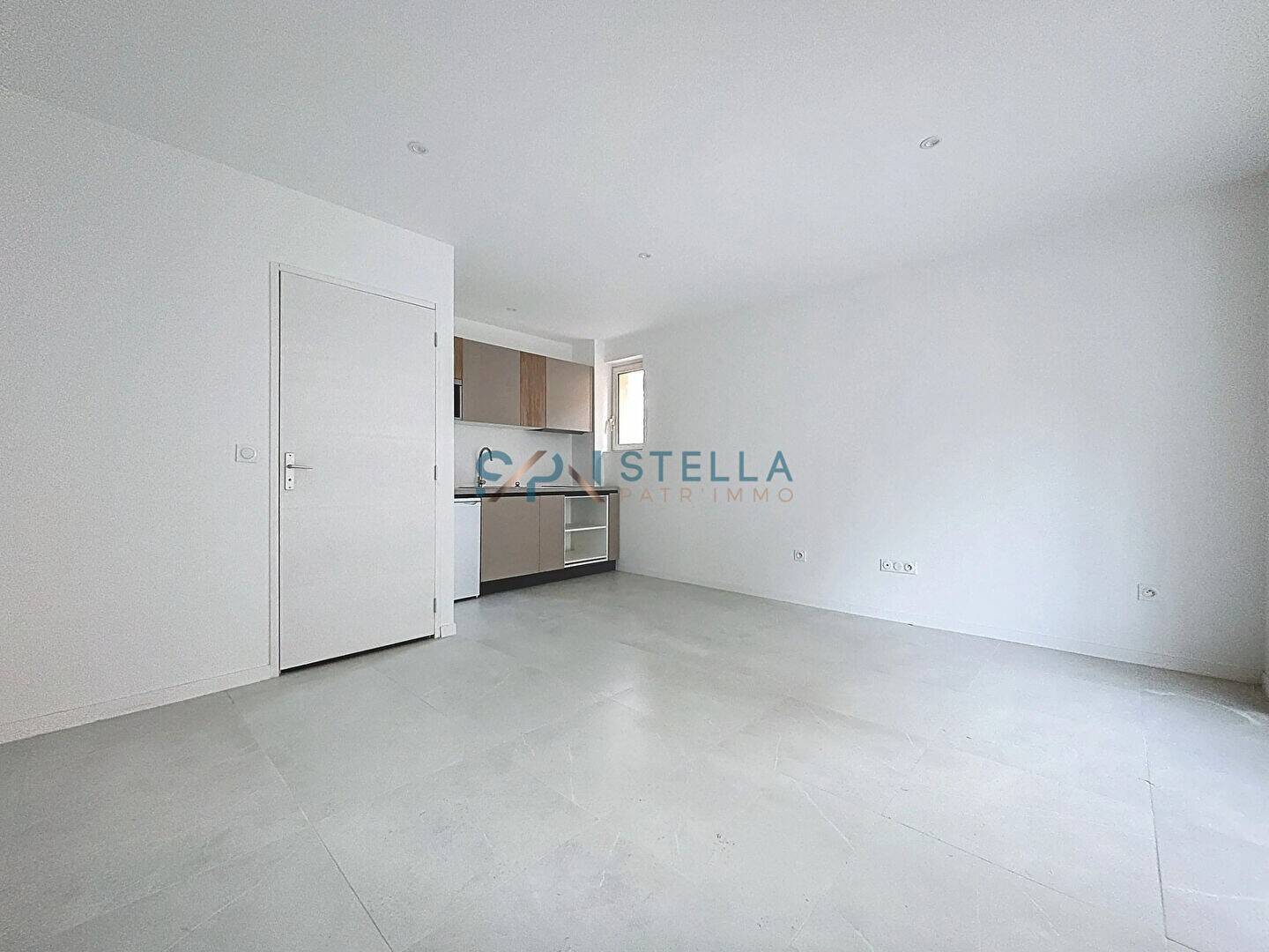 Maison à louer, 28m², AJACCIO