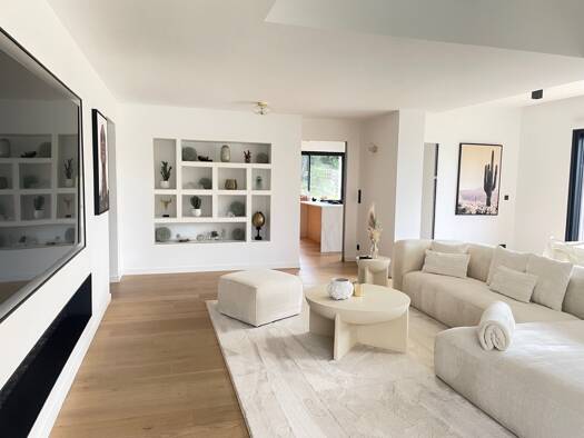 Maison de plain-pied à vendre 1 335 000 € 9 pièces 4 chambres 240 m² 700 m² de terrain Larmor-Plage 56260