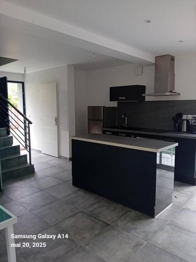 Maison à louer 1 540 € 5 pièces 4 chambres 92,1 m² Nord Ouest Rumilly 74150
