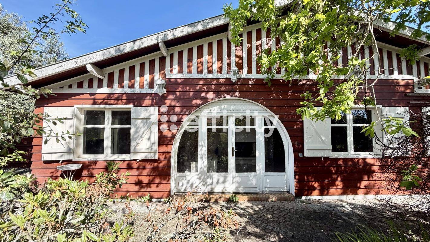 Maison à vendre, 225m², GUJAN MESTRAS