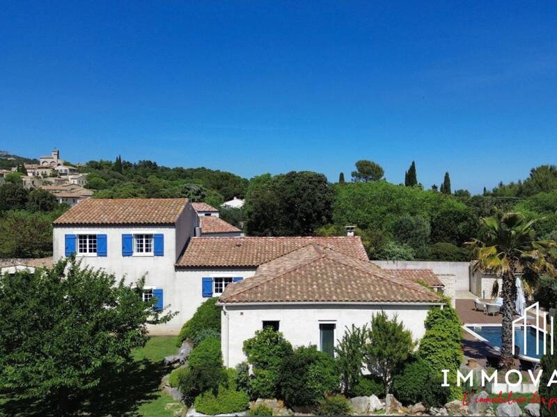 Maison à vendre, 250m², SAINT MATHIEU DE TREVIERS