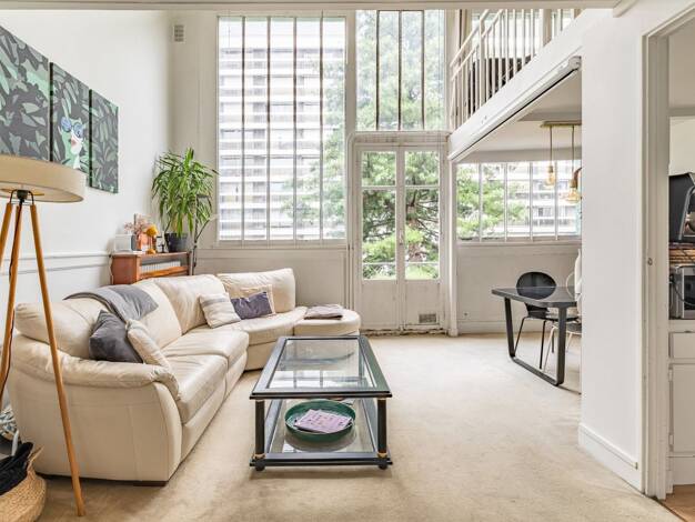 Loft à vendre 790 000 € 3 pièces 1 chambre 76,8 m² Étage 2/3 Porte Dauphine Paris 16ème arrondissement 75016