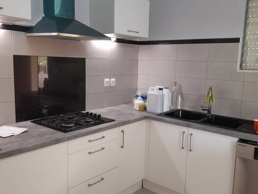 Colocation à louer 1 300 € 4 pièces 3 chambres 105 m² Étage 1/1 Saint-Claude 97120