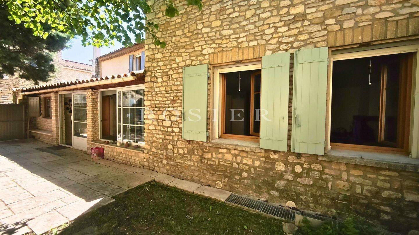 Maison à vendre, 150m², GORDES