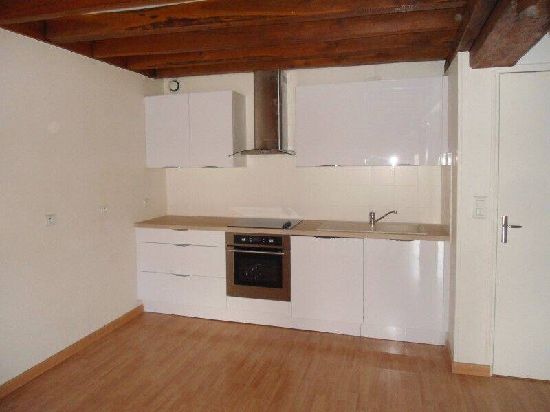 Maison à louer, 79m², BAR SUR AUBE