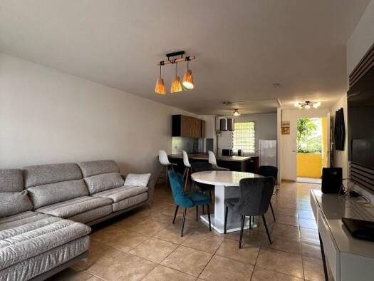 Appartement à louer 1 200 € 4 pièces 3 chambres 80,5 m² Rivière-Salée 97215