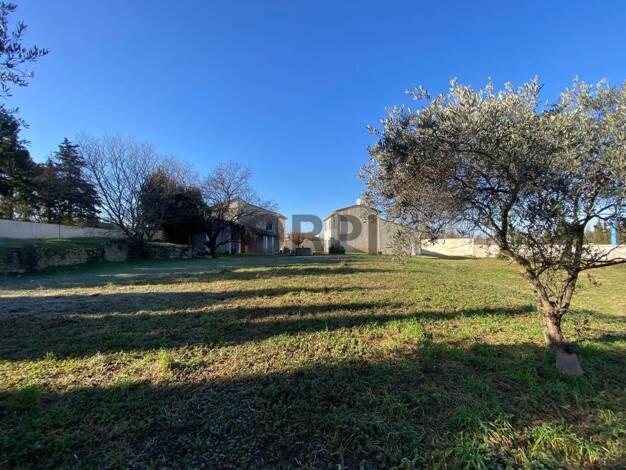 Maison à vendre 475 000 € 7 pièces 5 chambres 211 m² 3 393 m² de terrain Zone Rurale Nord Carpentras 84200