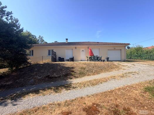 Maison de plain-pied à vendre 228 000 € 6 pièces 4 chambres 150 m² 1 211 m² de terrain Sud Ambazac 87240