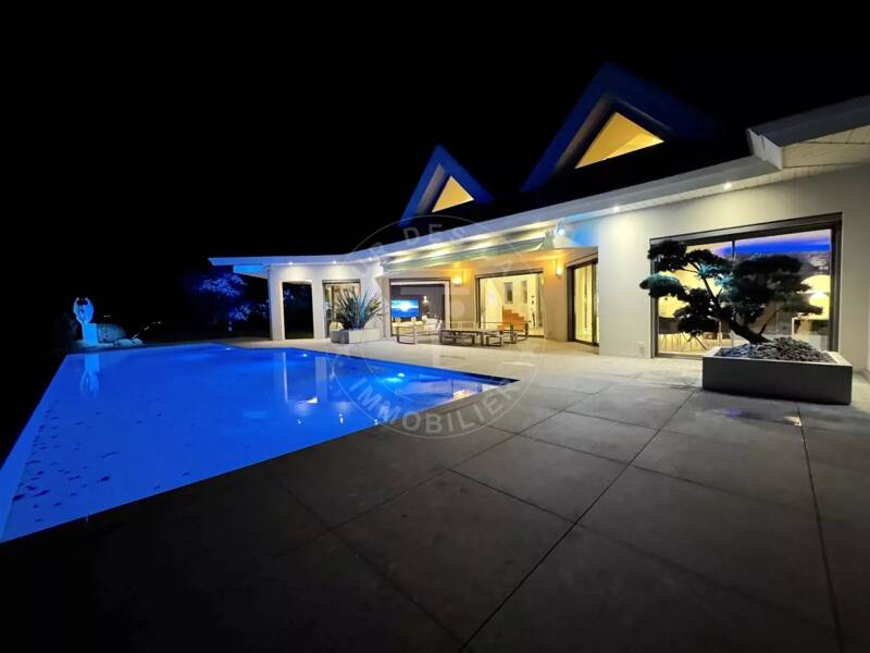 Maison à vendre, 442m², ANNECY