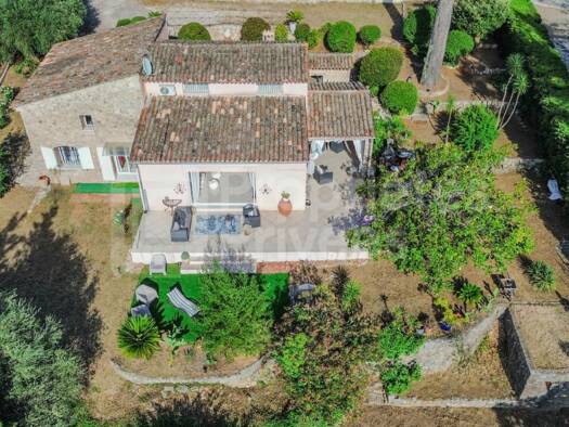 Villa à vendre 785 000 € 4 pièces 3 chambres 186 m² 1 515 m² de terrain Auribeau-sur-Siagne 06810