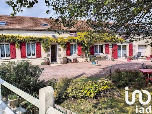 Maison à vendre 199 900 € 4 pièces 3 chambres 132 m² 864 m² de terrain Saint-Mesmin 10280
