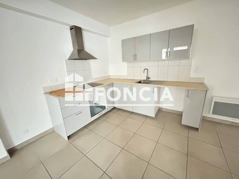 Maison à louer, 113m², LUNEL