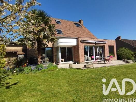 Maison à vendre 599 000 € 8 pièces 4 chambres 167 m² 648 m² de terrain La Vallée-Petit Lannoy Hem 59510
