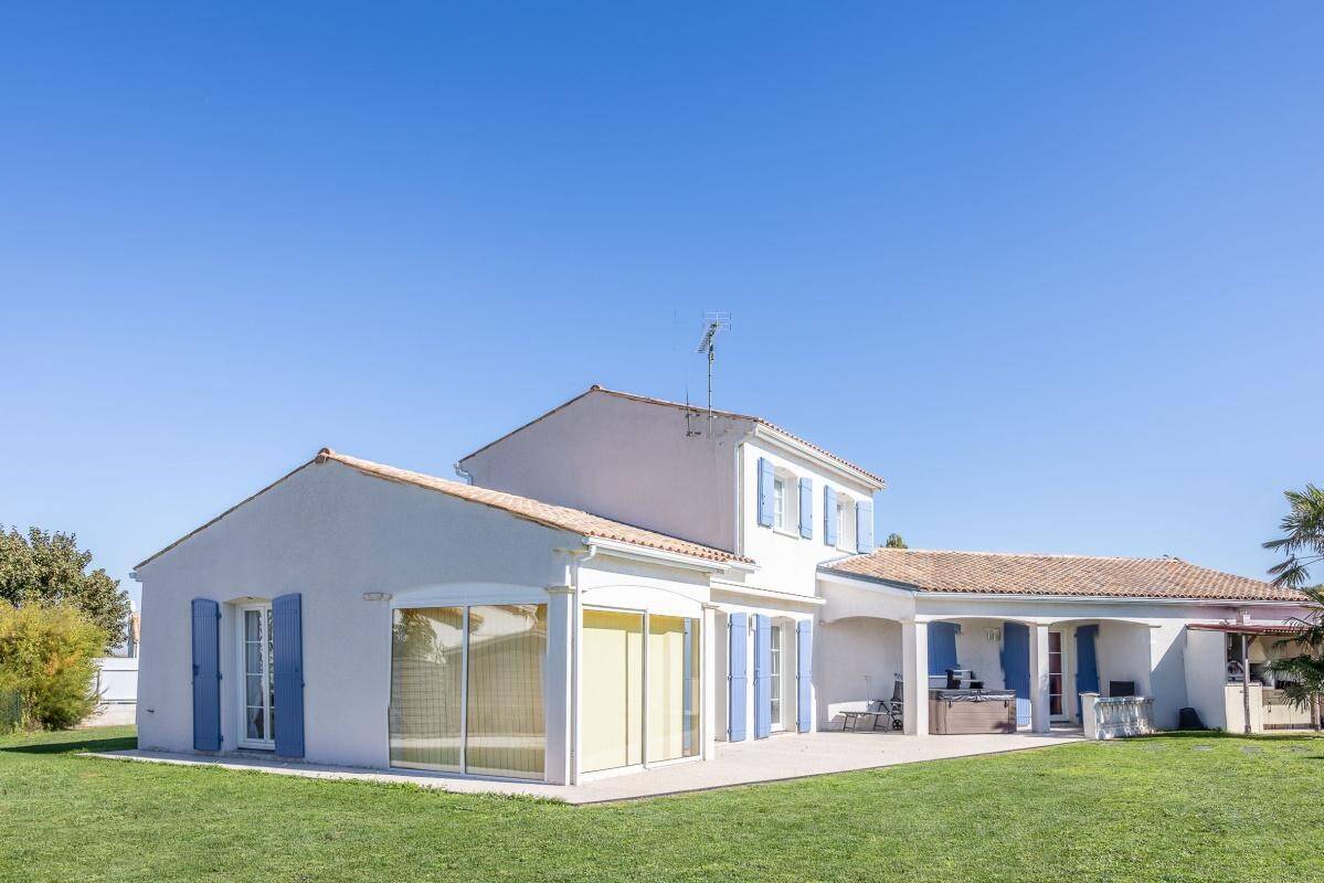 Maison à vendre, 208m², SAINT SULPICE DE ROYAN