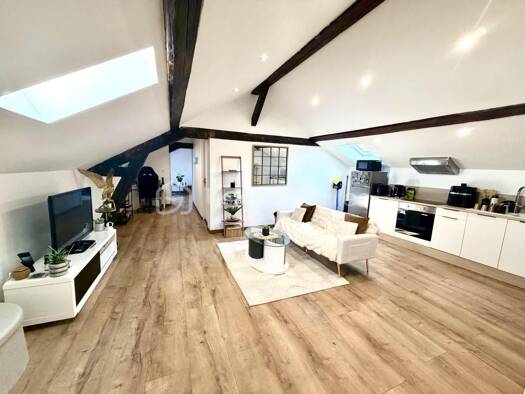 Appartement à vendre 94 000 € 3 pièces 2 chambres 70 m² Étage 2/3 Clermont-Est Roanne 42300