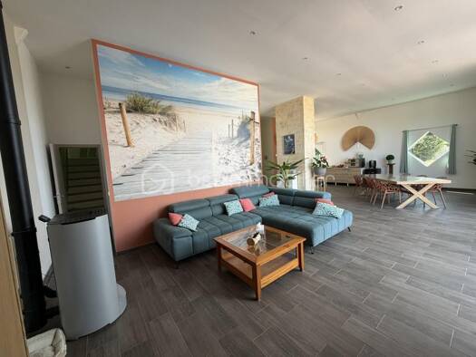 Maison à vendre 299 500 € 8 pièces 6 chambres 192,25 m² 1 279 m² de terrain Sainte-Marguerite-d'Elle 14330