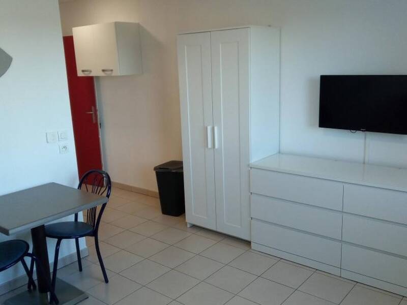 Maison à louer, 20m², RODILHAN