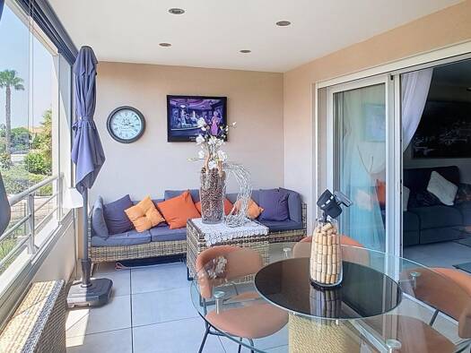 Appartement à vendre 322 000 € 3 pièces 2 chambres 64 m² Étage 1/3 Valras-Plage 34350