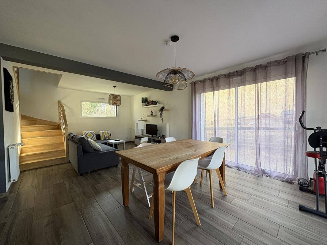 Maison à vendre, 76m², RIEC SUR BELON