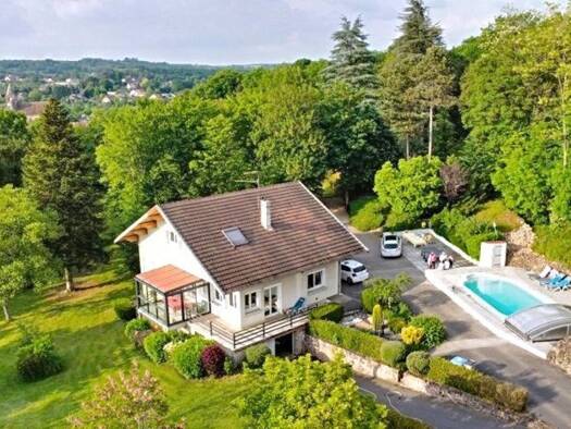 Maison à vendre 350 000 € 8 pièces 6 chambres 161 m² 10 572 m² de terrain Jouhe 39100