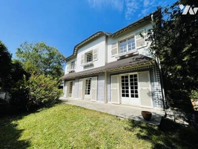 Maison à vendre 689 000 € 10 pièces 6 chambres 240 m² 1 258 m² de terrain Andresy 78570